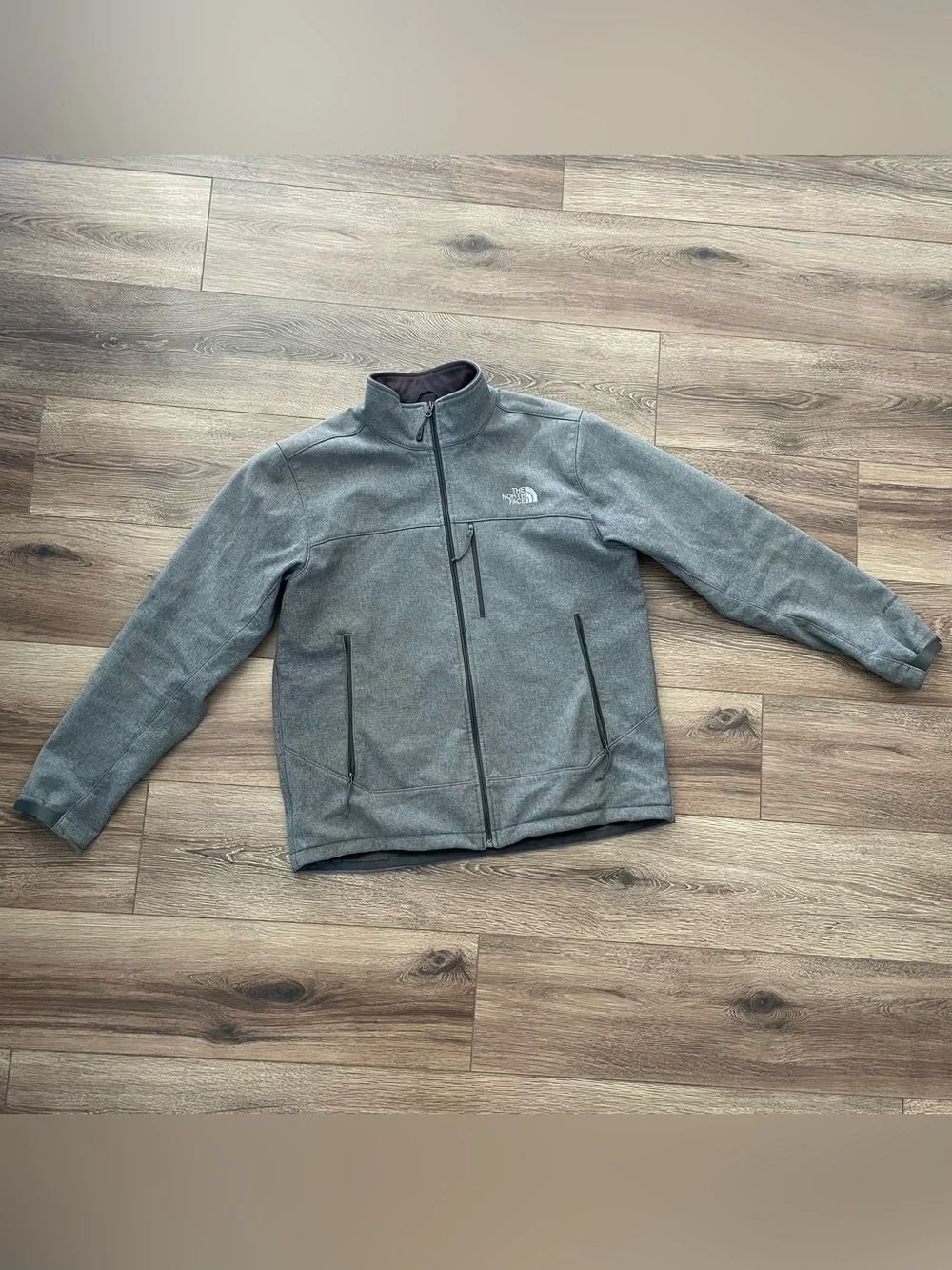 The North Face Heather Gray Apex Bionic Softshell Jacket Large